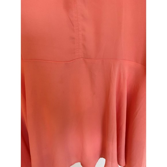 Torrid Flowy Pink Peplum  Polyester Top- Size 3 - Picture 6 of 9